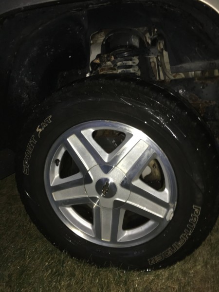 OEM Trailblazer Wheels.jpg