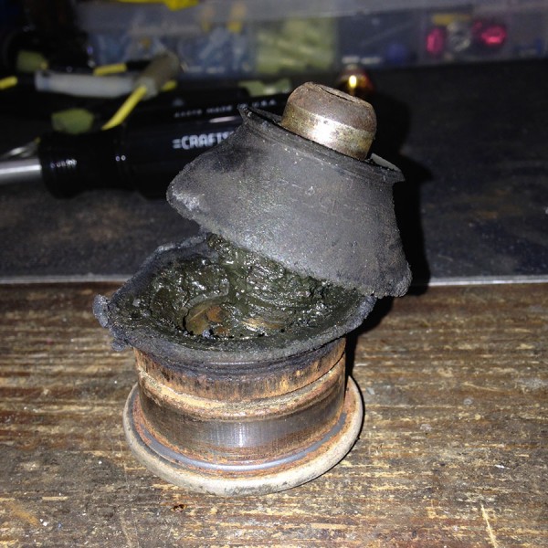 balljoint_zonk.jpg
